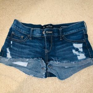 hollister low rise shorts